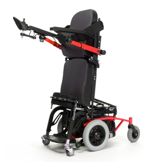 Invalidný vozík s pohonom predných kolies a funkciou vzpriamenia - červený
